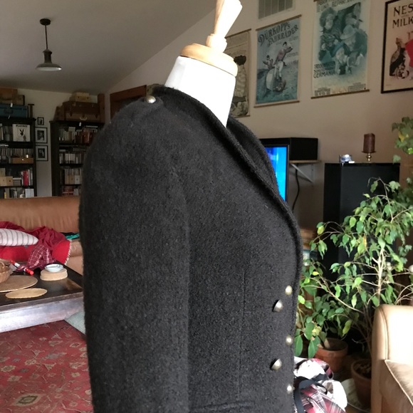 Beautiful winter coat - Picture 4 of 6